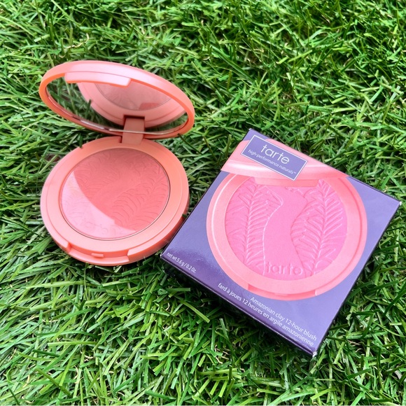 BNIB Tarte
Amazonian Clay 12-Hour Blush Captivating - Picture 3 of 7